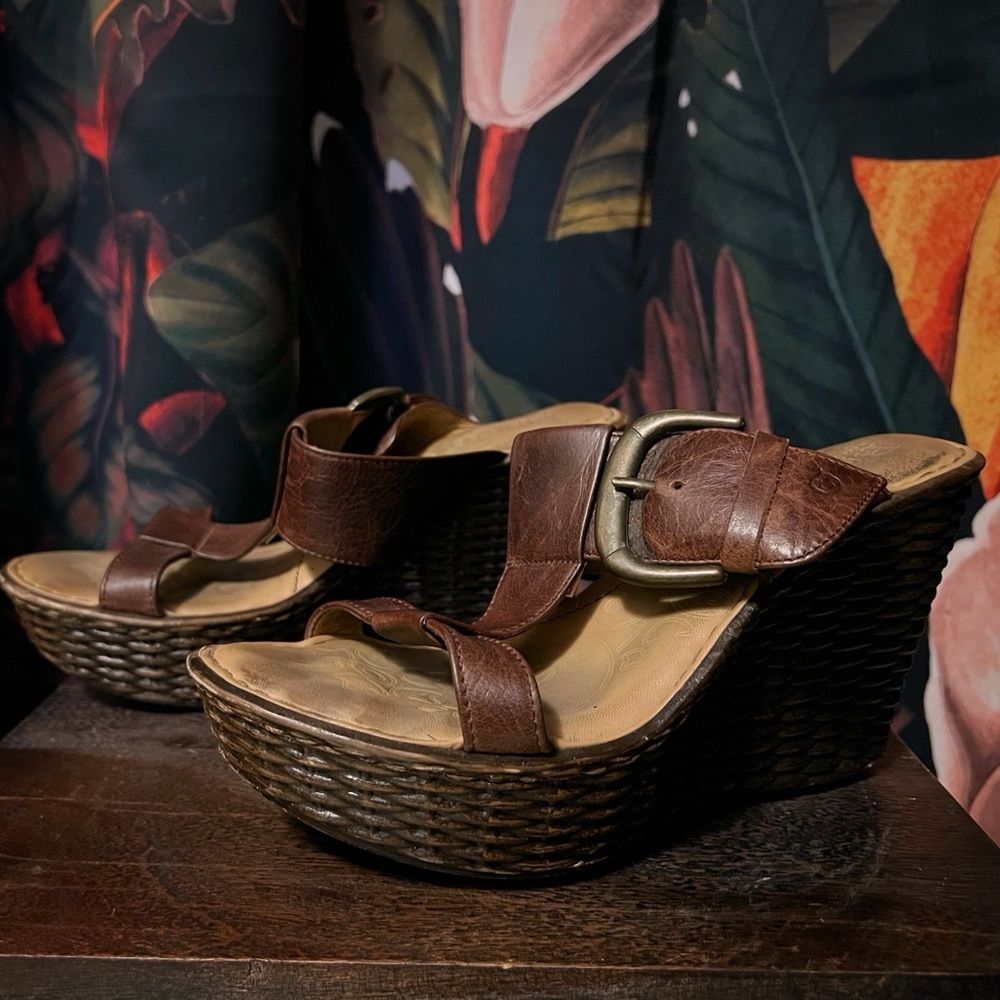 Born Brown Wedge Sandals